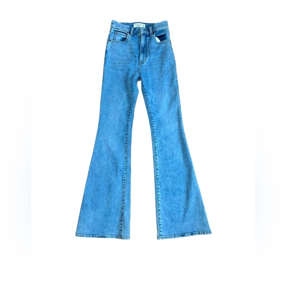 Abercrombie & Fitch The Flare Ultra High Rise Jeans Light Wash 25/0 L - Picture 4 of 13